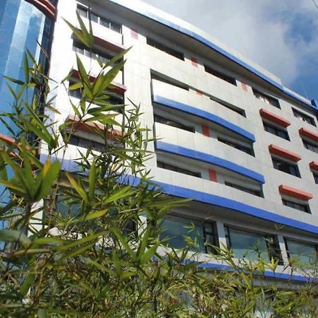 Romel Suites Baguio City Exteriör bild